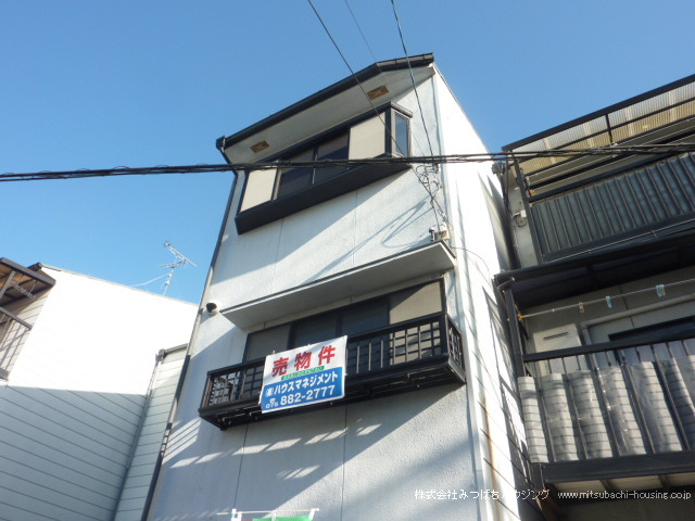 花園駅 徒歩6分 構造:木造土地面積:41.85平米 ( 12.65坪 ) 建物面積:92.98平米 ( 28.12坪 )