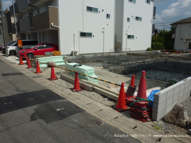 蚕ノ社駅 徒歩4分 構造:木造土地面積:70.26平米 ( 21.25坪 ) 建物面積:100.19平米 ( 30.3坪 )